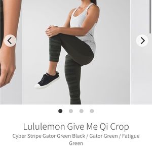 VINTAGE Lululemon Give Me Qi Crop, size 4, good condition, some pilling.